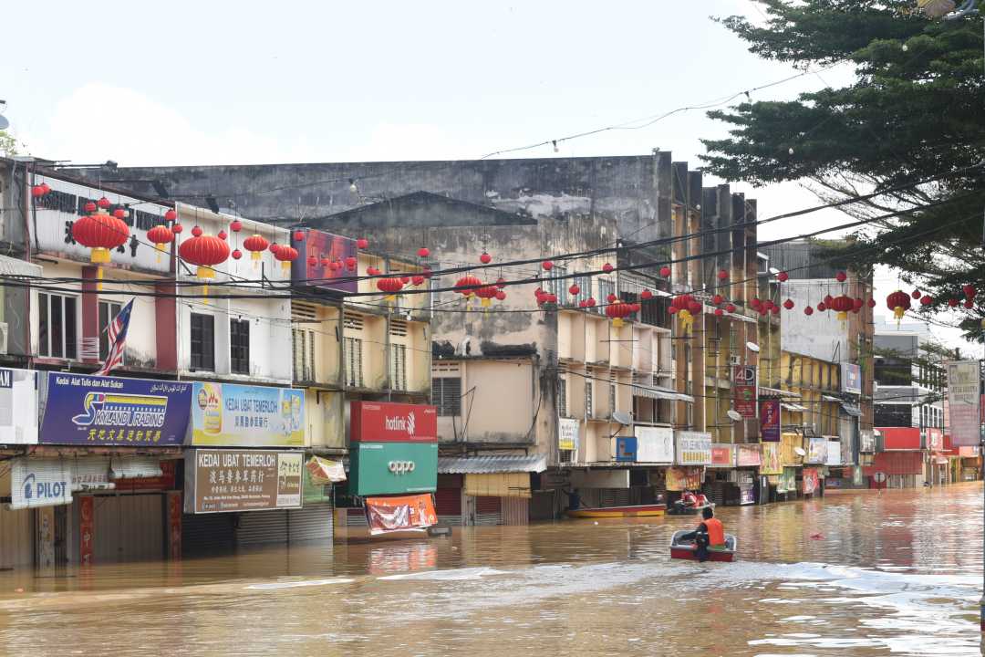 文德甲市区被水淹没。【攝影：赖玉贞】